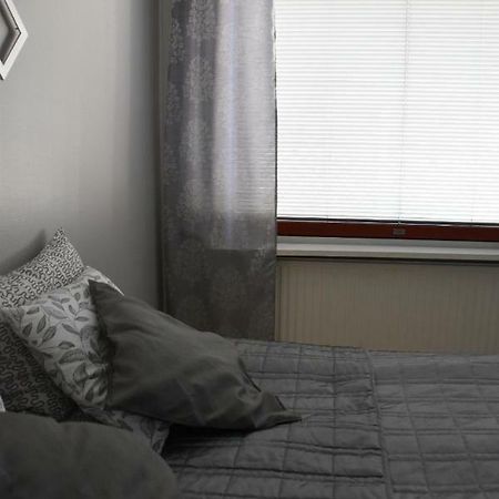 Appartement Hopeamaja à Pieksämäki Extérieur photo