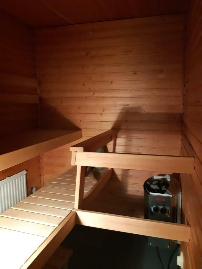 Appartement Hopeamaja à Pieksämäki Extérieur photo